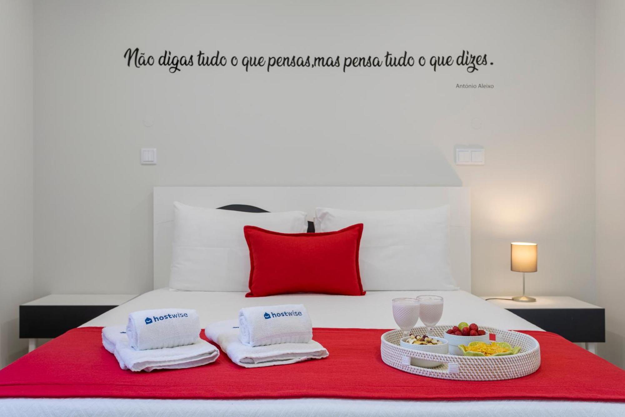 Spacious Villa Pool & Douro View By Host Wise Santa Marinha do Zêzere Chambre photo