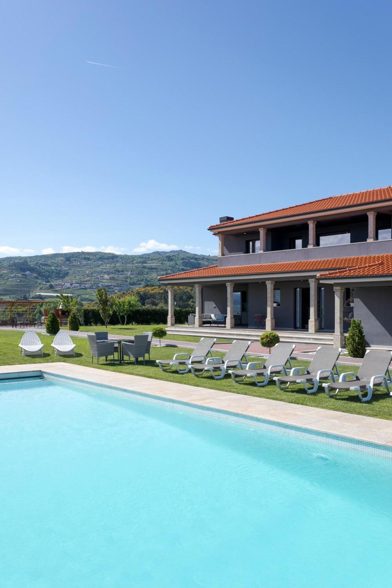 Spacious Villa Pool & Douro View By Host Wise Santa Marinha do Zêzere Extérieur photo